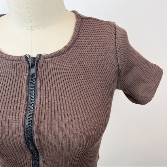 WHITE FOX Where Are You Now Crop Chocolate NWT - Picture 4 of 7